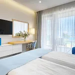 Viva Mare By Santa Marina Hotell 4*