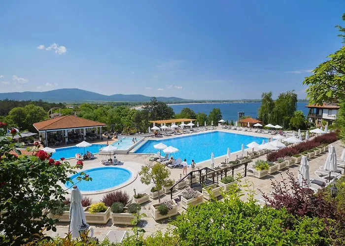 Hotel Viva Mare By Santa Marina 4*