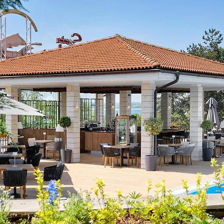 Viva Mare By Santa Marina