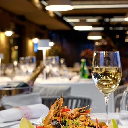 Viva Mare By Santa Marina 酒店 4*