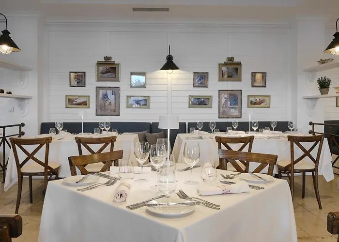 Hotel Viva Mare By Santa Marina 4*